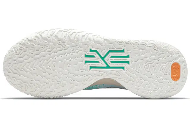 Nike Kyrie 7 Copa