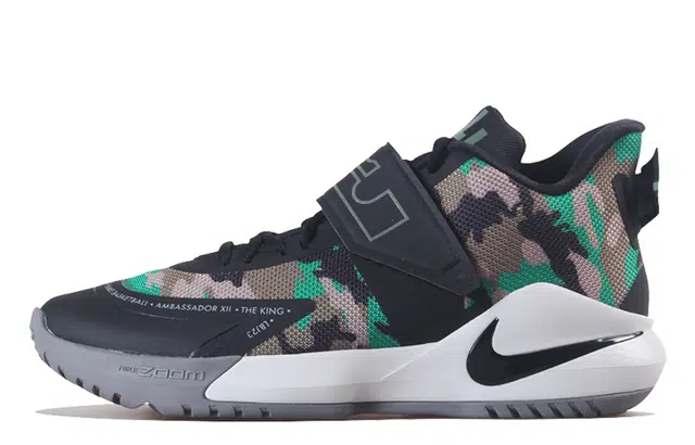 Nike Ambassador 12 Camo