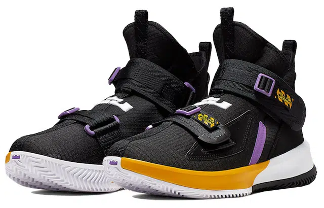 Nike zoom soldier 13 LeBron SFG EP 13