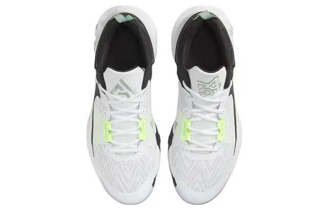 Nike Giannis Immortality 2