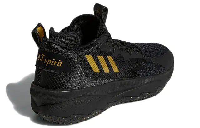 adidas Dame 8 "G.O.A.T. Spirit" 8