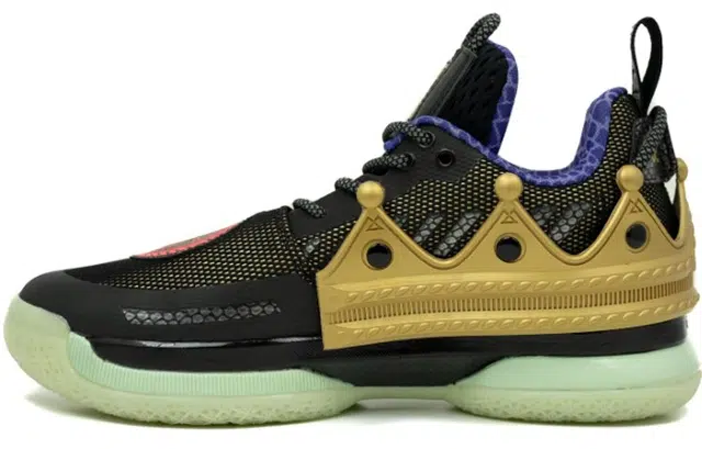 LiNing WOW 7 Crown Limited Edition