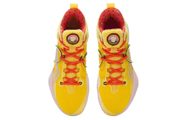 Disney x LiNing 8 Premium