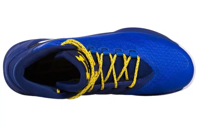 Under Armour Curry 3