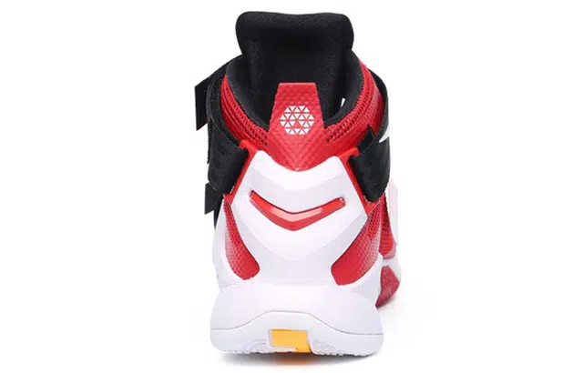 Nike zoom soldier 9 LeBron EP 9