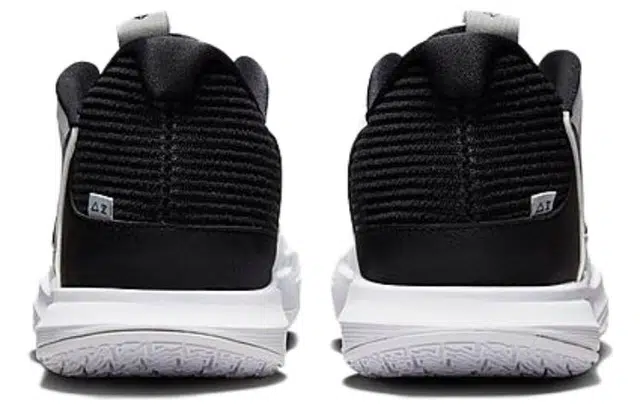 Nike Kyrie Low 5 5