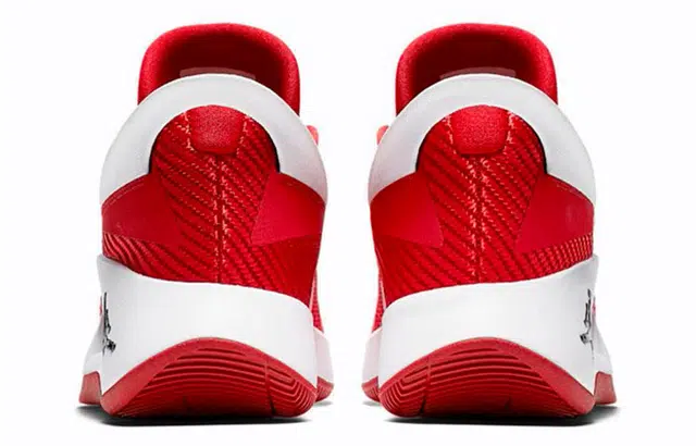 Jordan Fly Lockdown PFX