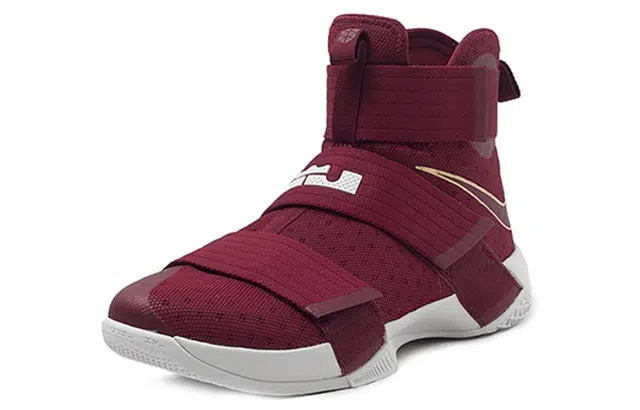 Nike zoom soldier 10 LeBron 10