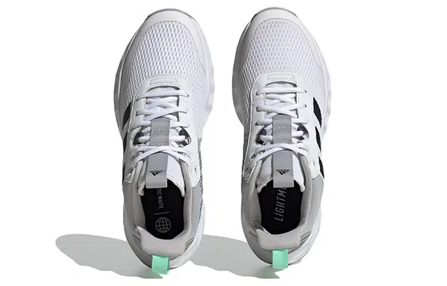 adidas OwnTheGame 2.0