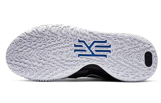Nike Kyrie 7 "BK Black"