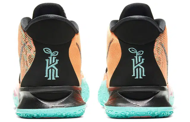 Nike Kyrie 7 "Play for the Future"