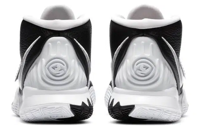 Nike Kyrie 6 (Team)