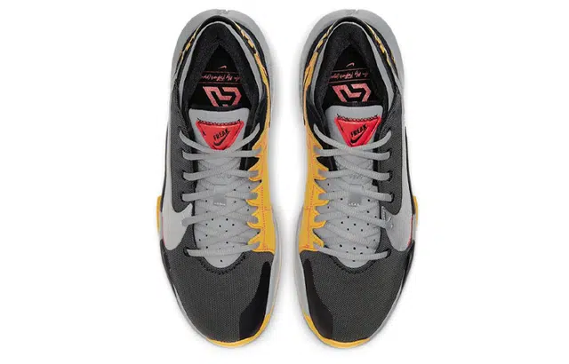 Nike Freak 2 "Taxi"Zoom