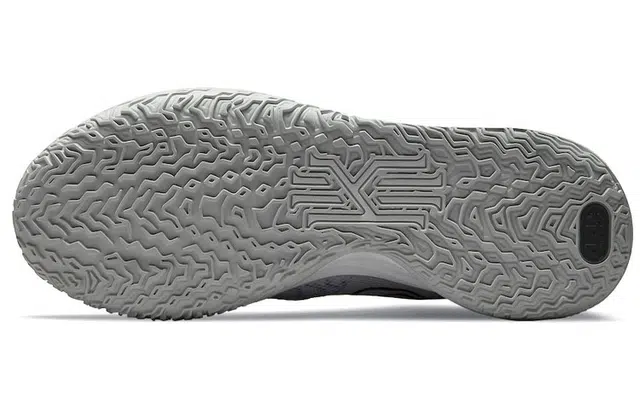 Nike Kyrie 7 EP White Black Gold