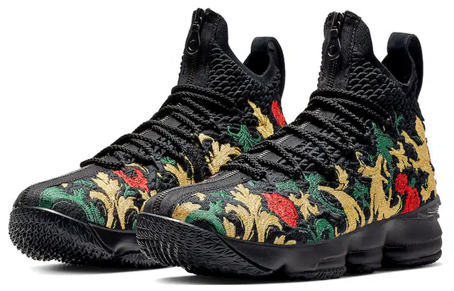 KITH x Nike Lebron 15 Performance "Closing Ceremony" 15