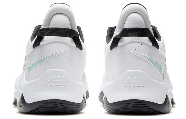 Nike PG 5 5
