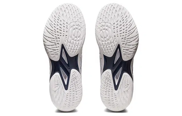 Asics Gel-Hoop V15