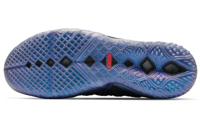 Nike Lebron 18 TPU