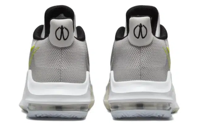 Nike Air Max Impact 3
