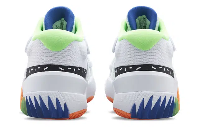Nike Zoom Court Dragon