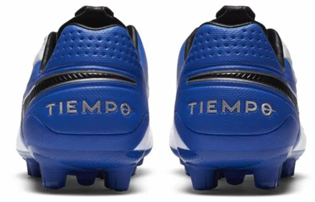 Nike Tiempo Legend 8