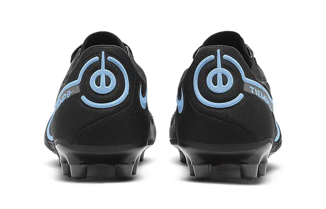 Nike Legend Essential