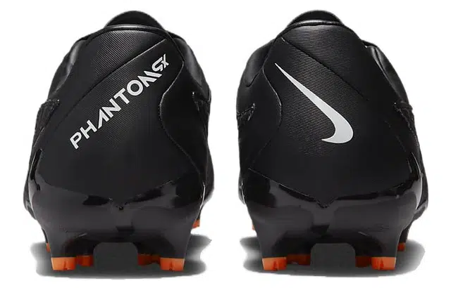 Nike Phantom GX Academy MG