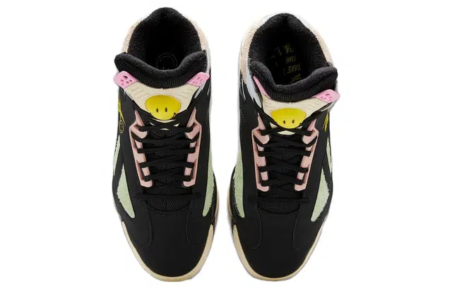 SMILEY x Reebok Shaq Attaq