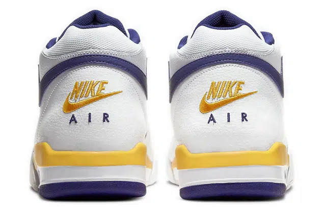 Nike Flight Legacy