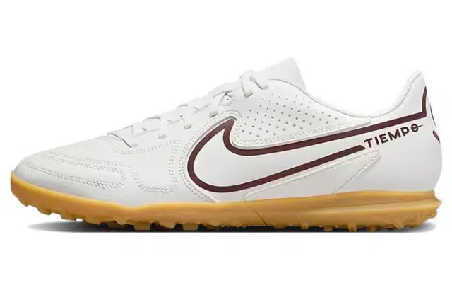 Nike Tiempo Legend 9 Club TF