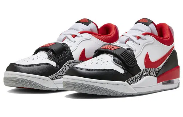 Jordan Legacy 312 low "bulls"