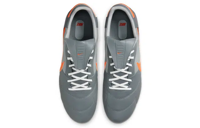 Nike Premier 3