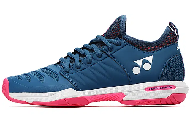 YONEX