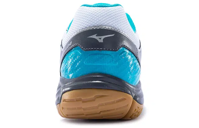 Mizuno Smash L04