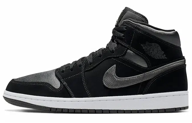 Jordan Air Jordan 1 Mid SE Black Silver