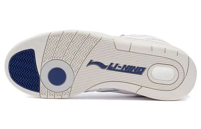 LiNing 937 deluxe sp low