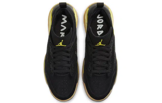 Jordan Mars 270 Low "Thunder"