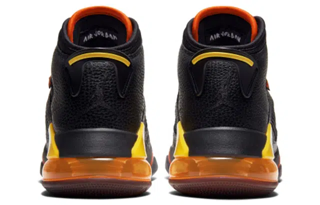 Jordan Mars 270 swoosh