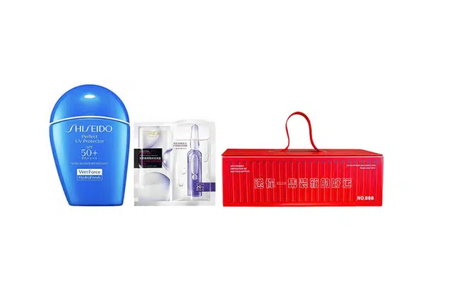 资生堂 新艳阳夏水动力透润防晒乳面膜集装箱礼盒 清爽