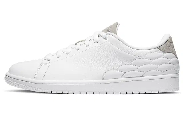 Jordan Air Jordan 1 centre court "white on white"