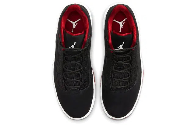 Jordan Max Aura 2