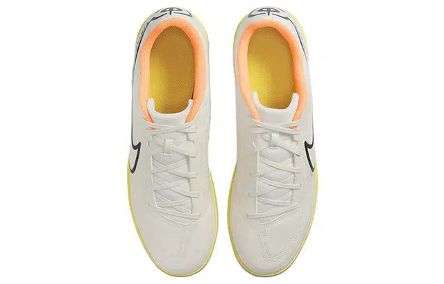 Nike Tiempo Legend 9 Club IC