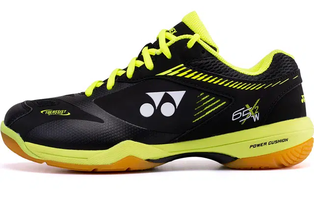 YONEX