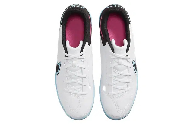 Nike Legend 9 Club IC