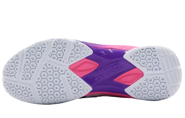 YONEX Power Cushion 620GCR