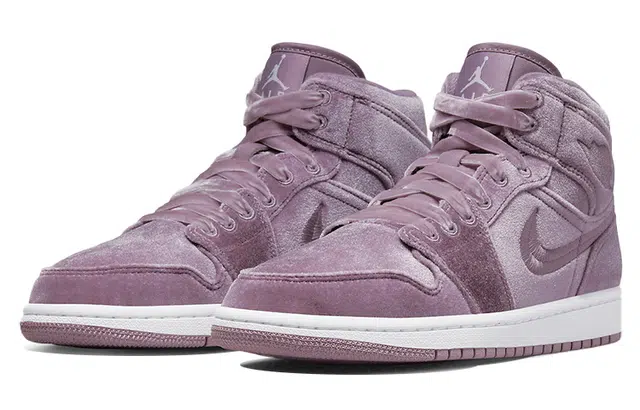 Jordan Air Jordan 1 Mid "Purple Velvet"