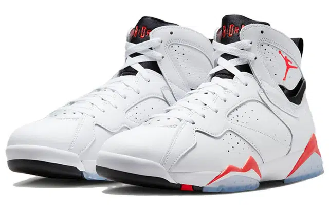 Jordan Air Jordan 7 "White Infrared"