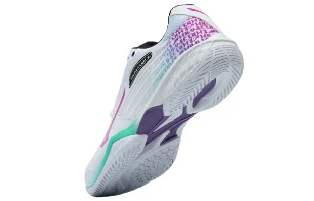 Mizuno wave claw 2