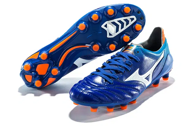 Mizuno Morelia Neo II