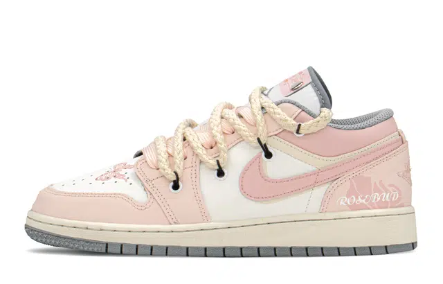 Jordan Air Jordan 1 Low GS Pink